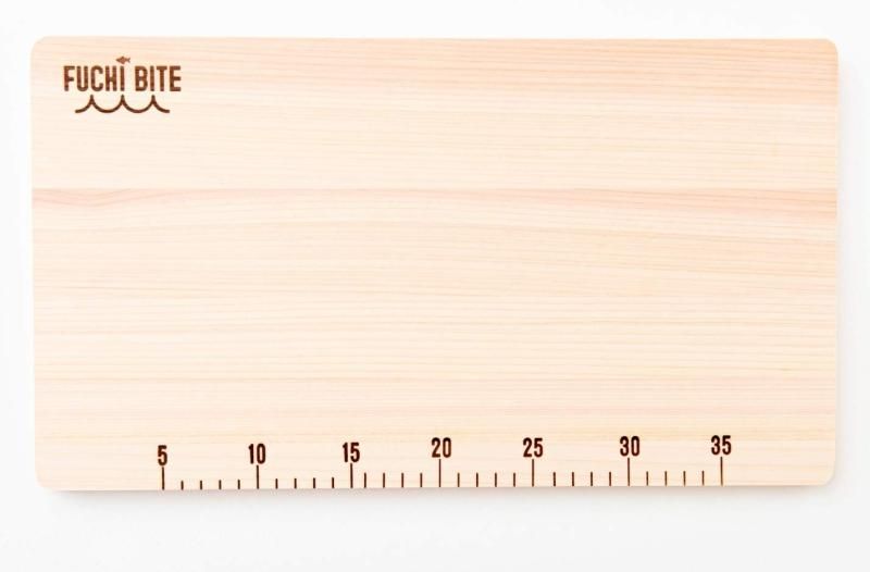 ふるさと納税 名張市 スケール付き木製まな板(ヒノキ) FUCHI BITEスケール付き木製まな板(ヒノキ)[53940354] | 三重県名張