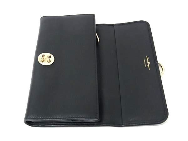 極美品✨️Salvatore Ferragamo　折り財布　ガンチーニ　ブラック FERRAGAMO フェラガモ 財布 二つ折り財布 ミニ財布 ガンチーニ