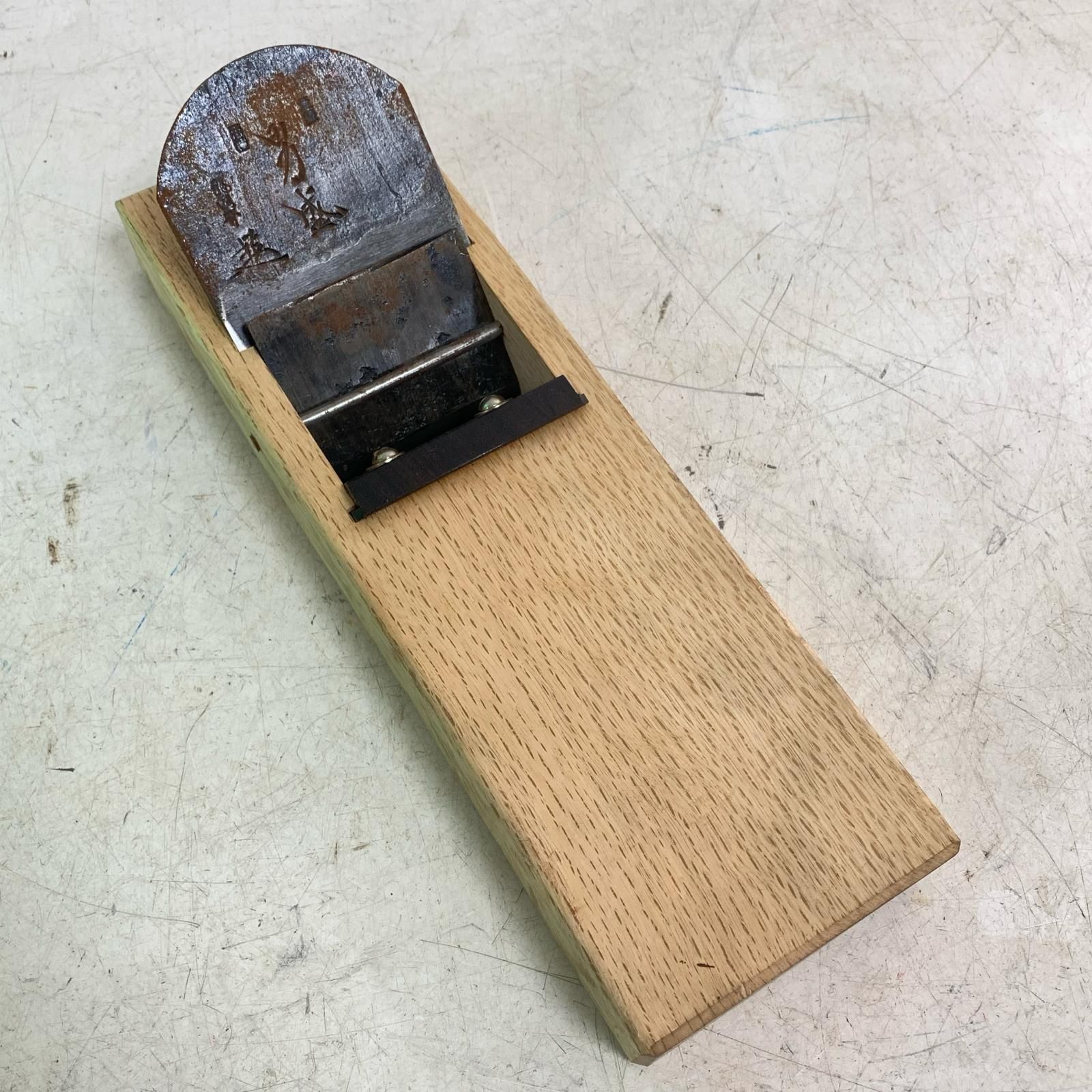 ♭♭男盛 工具 大工道具 カンナ 鉋 かんな 男盛 木箱 サビ有 HRDEVELOPMENT_JP