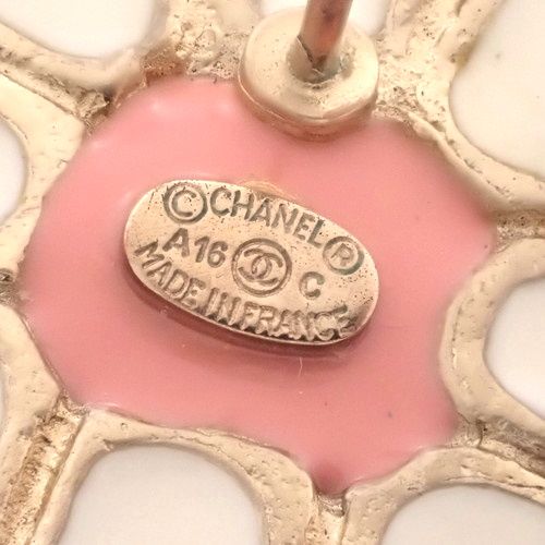 CHANEL シャネル ココマーク フラワーモチーフピアス B23K 2023