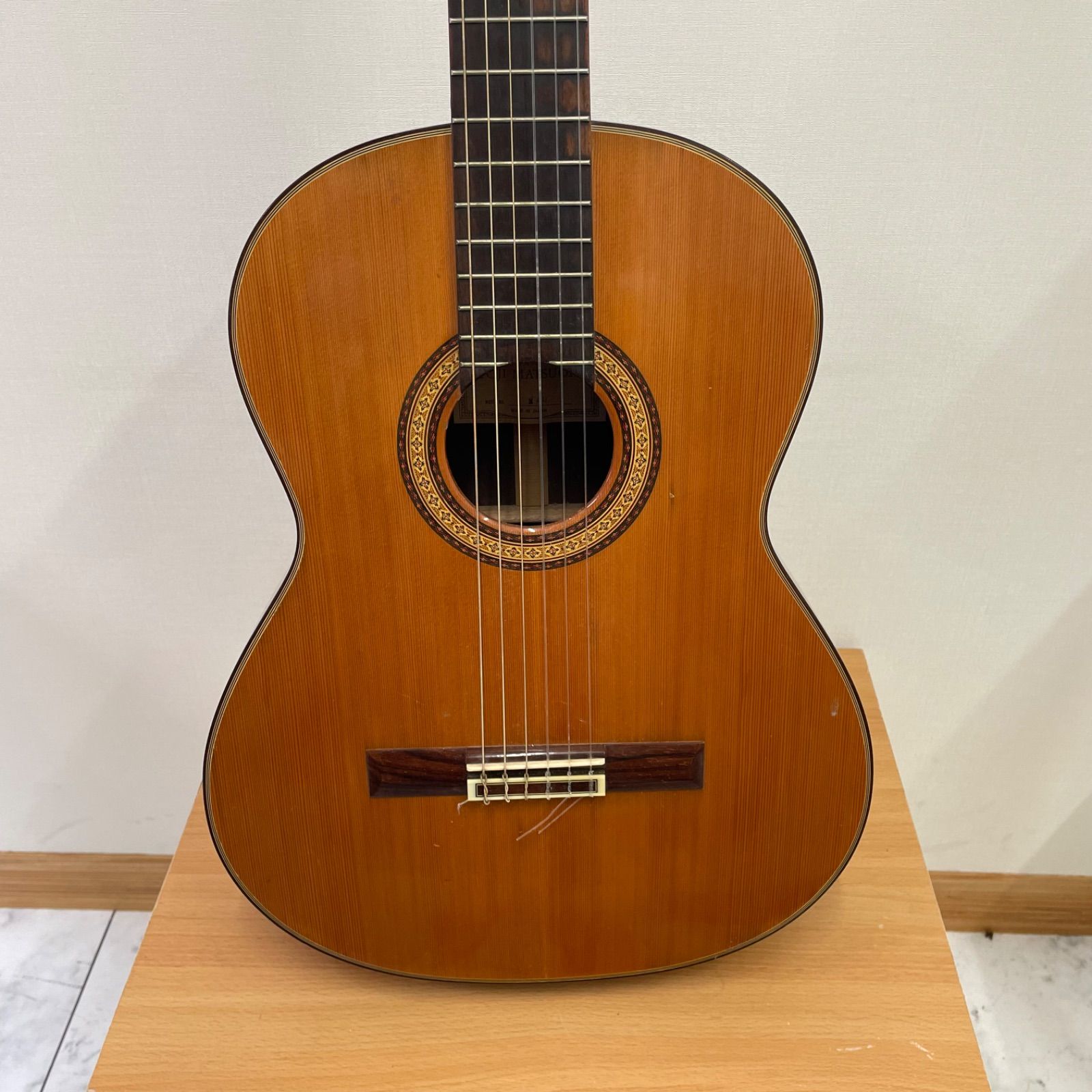 □松岡良治 RYOJI MATSUOKA クラシックギター M40 A25-1878 - メルカリ