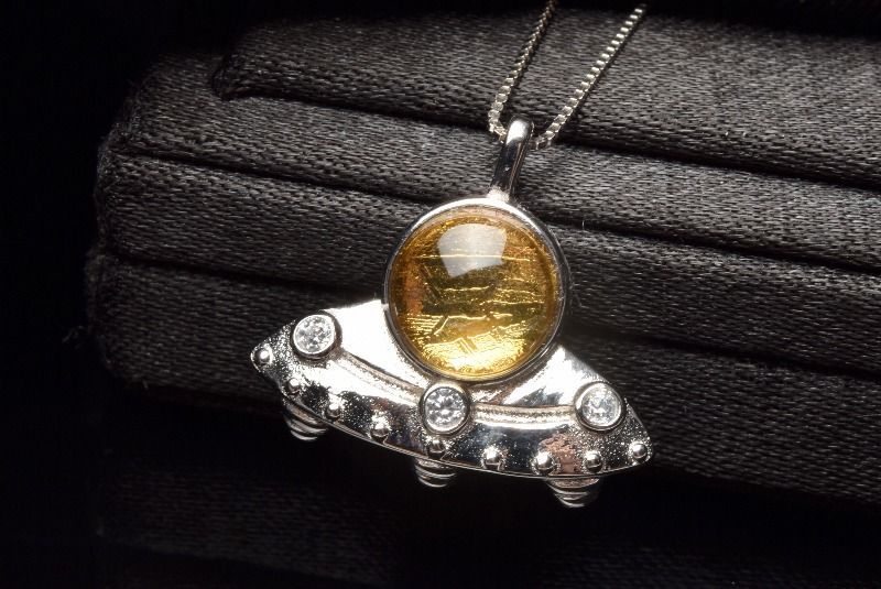 レア ビッグサイズ ギベオン 隕石 ペンダントトップ 【公式通販】