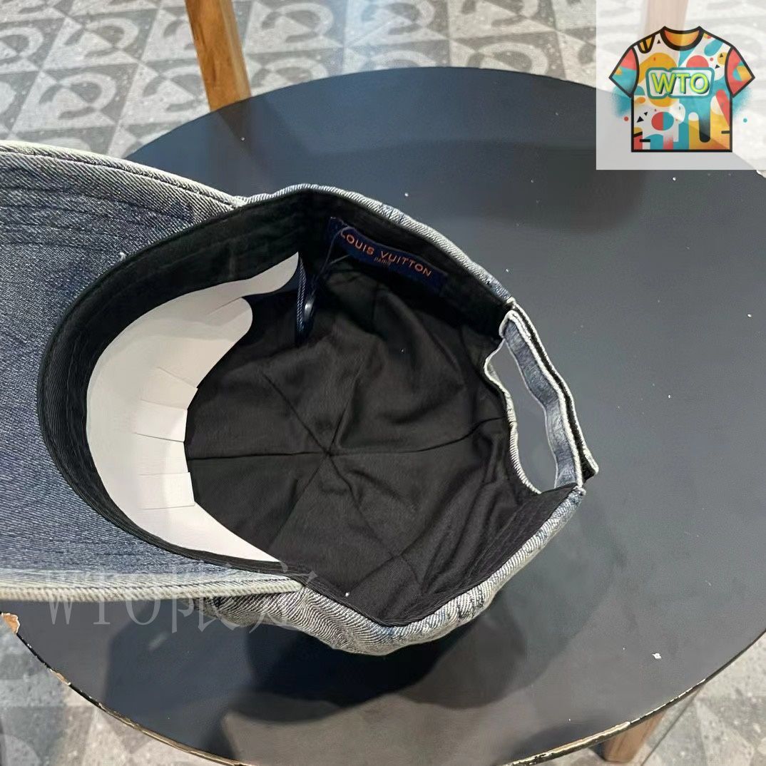 Louis Vuitton ブラックデニムキャップ