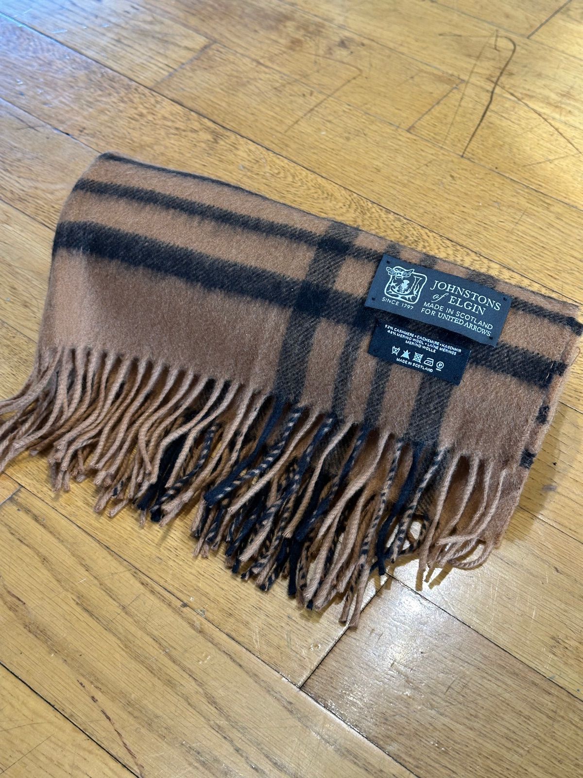 JOHNSTONS OF ELGIN × UNITED ARROWS Check Muffler【USED