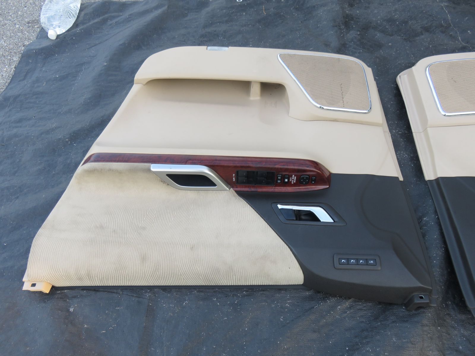 LA6427 アルファード GGH20W 前期 ドア内張り 運転席 助手席 PWスイッチ 茶木目 ANH20W ANH25W GGH25W ヴェルファイア共通 汚れ