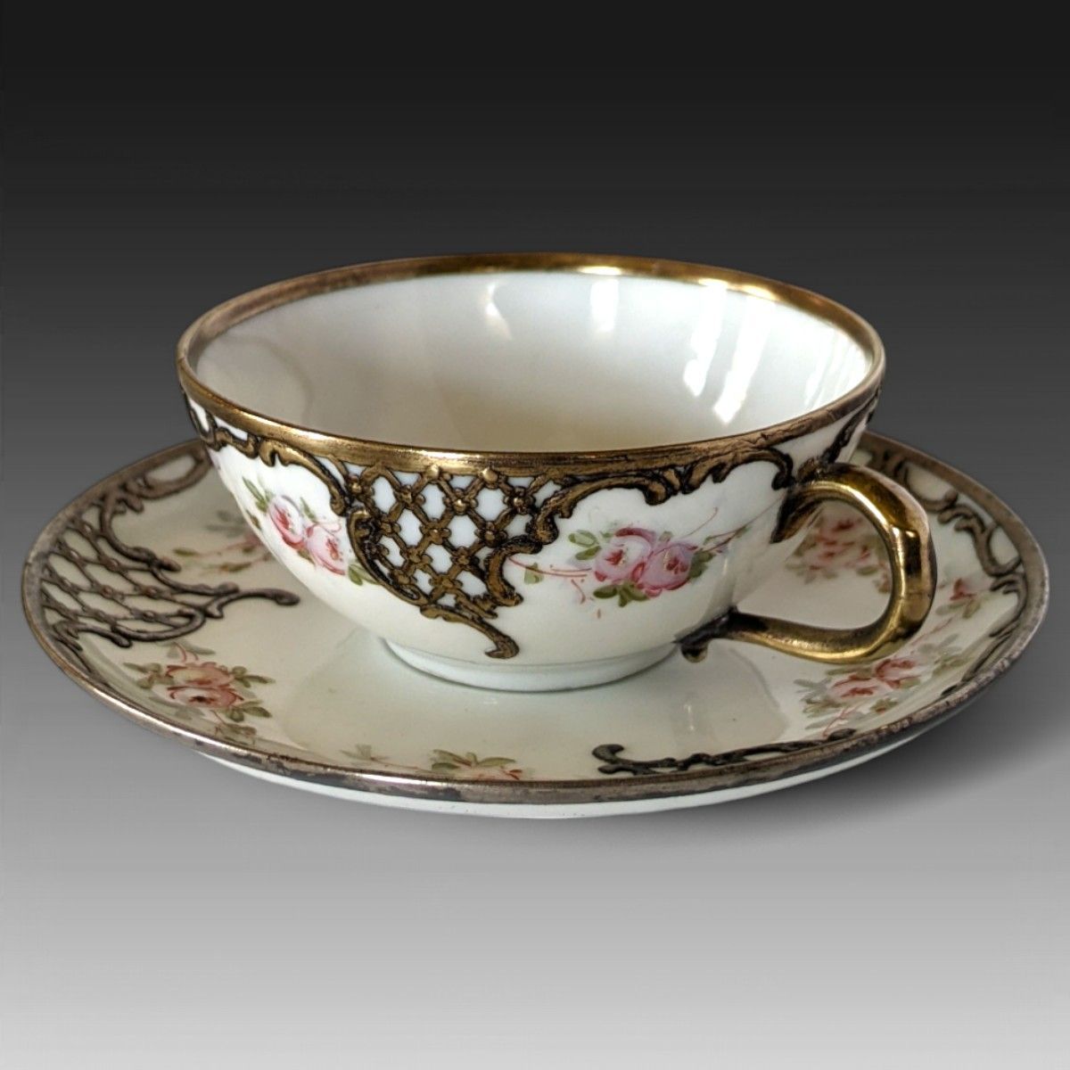 シルバーオーバーレイ カップ＆ソーサー