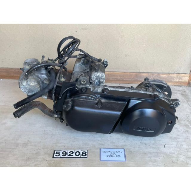 XU 59208 ヤマハ YAMAHA マジェスティ250C SG03J-074 エンジン本体
