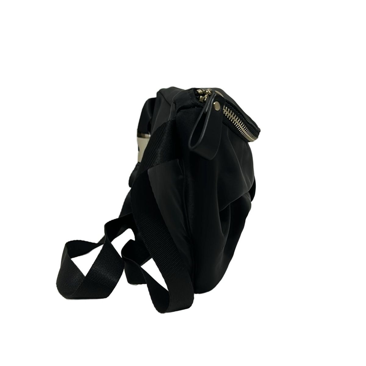 TOCCA トッカ　リボン　ウエストポーチ　ボディーバッグ　美品　ブラック TOCCA トッカ リボン ウエストポーチ ボディーバッグ 美品 ブラック