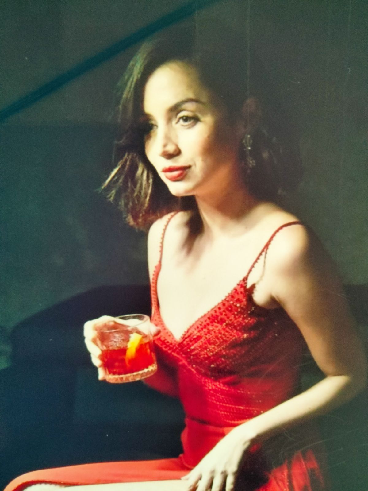 アナデ・アルマス直筆サイン入り2Lサイズ写真…Ana de Armas