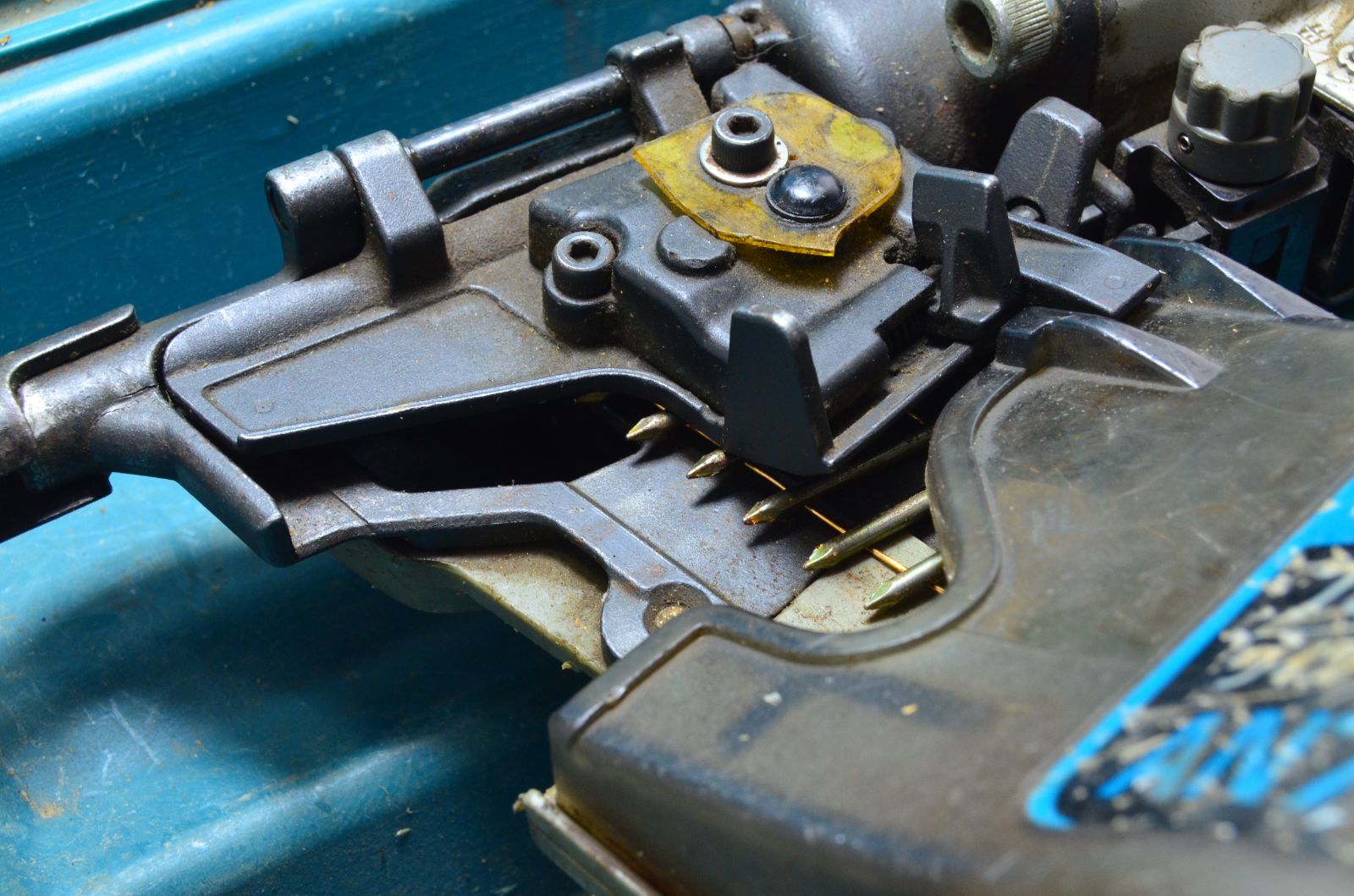 エア釘打機 AN710H