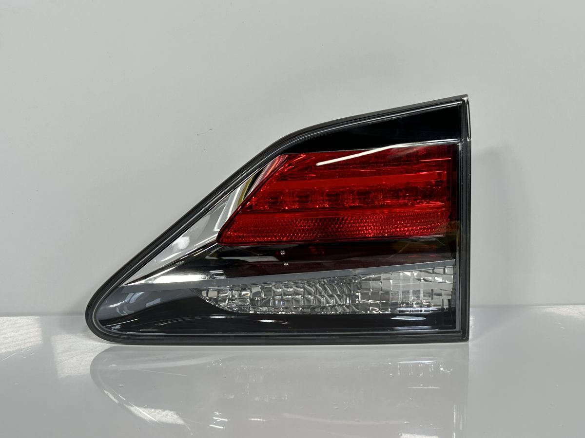 破損キズなし 低走行 レクサス RX270 AGL10W 後期 純正 右フィニッシャーランプ Assy テール 内側 RH 81581-48130 48-130 5 管理26641