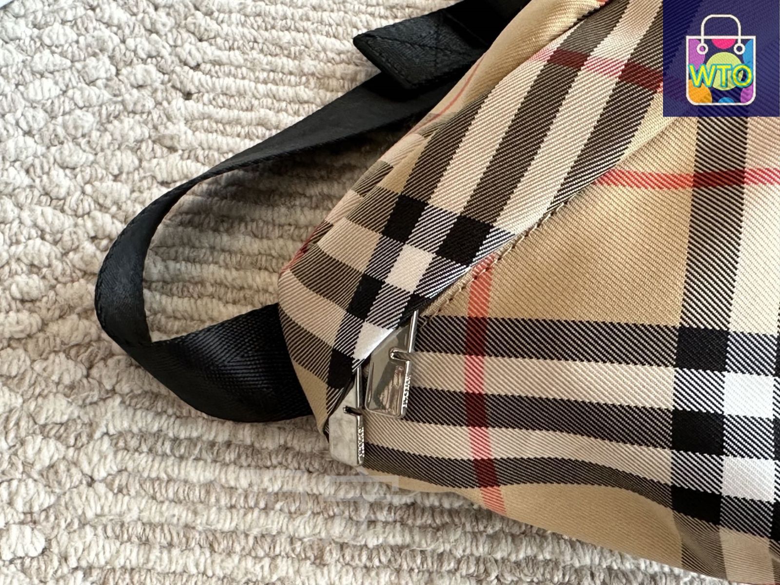 BURBERRY ウエストバッグ 今日特価】Burberry バーバリー ウエストバッグ 男女兼用で