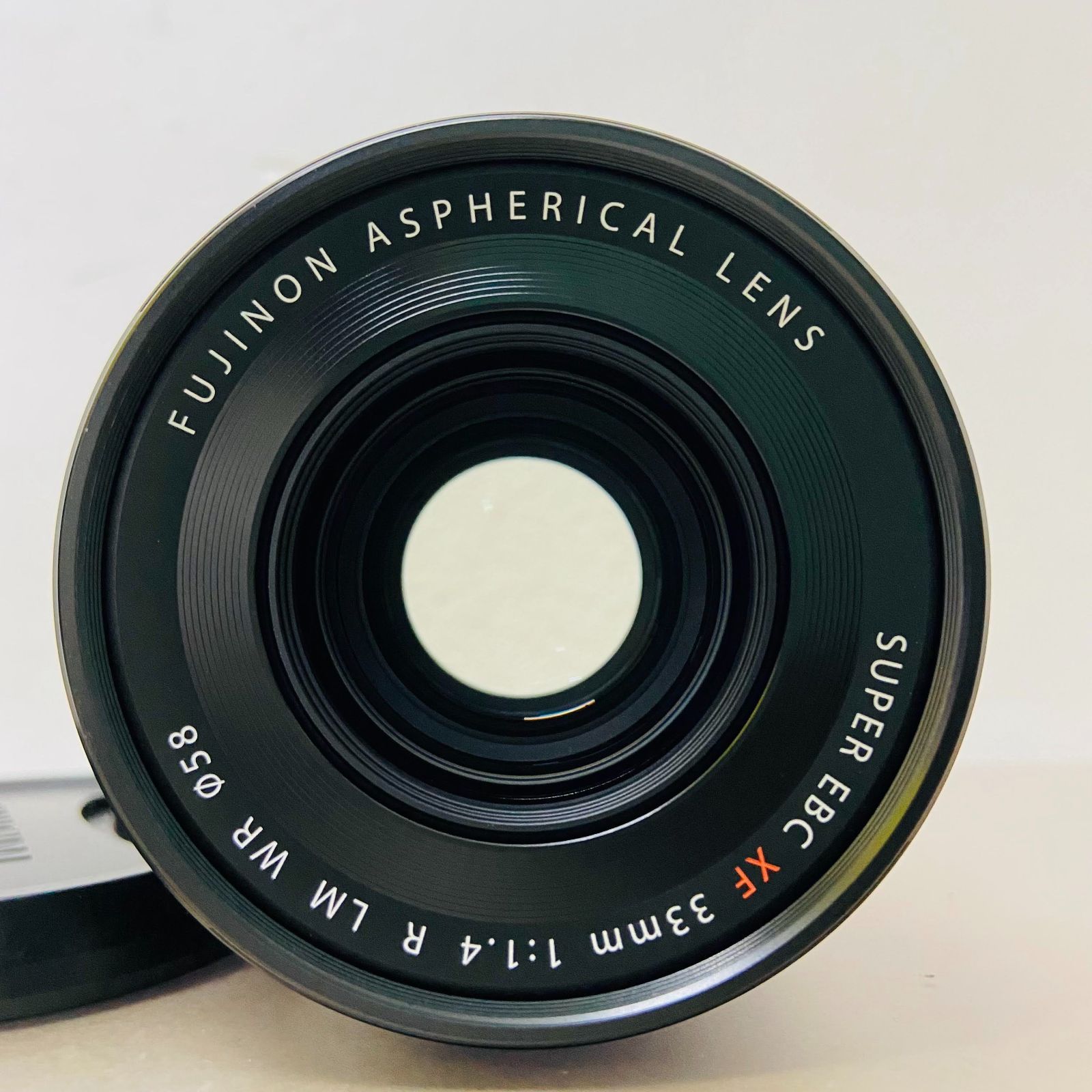 美品 FUJIFILM (フジフイルム) フジノン XF33mm F1.4 R LM WR 付属品