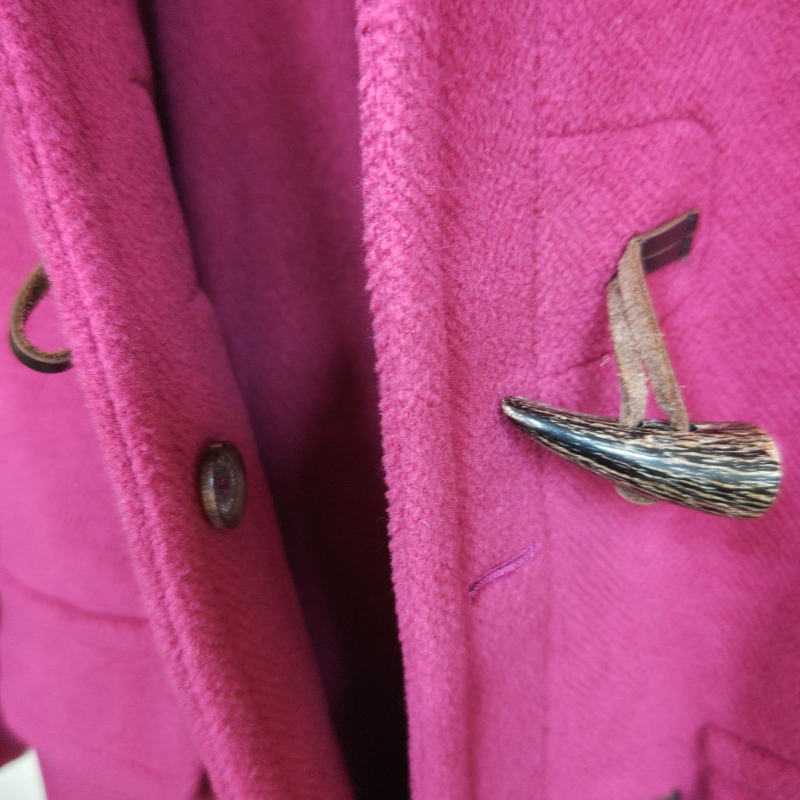 オールドイングランド。ダッフルコート。ピンク系。革部分牛革。36