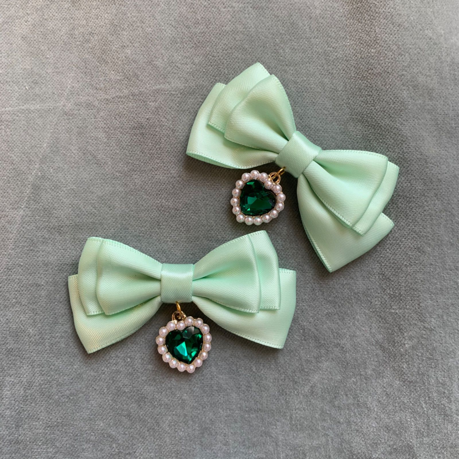 緑入荷！ ペタシャムダブルリボン ベビーヘアクリップ ヘアピン ヘアゴム リボン 緑入荷！ ペタシャムダブルリボン ベビーヘアクリップ ヘアピン