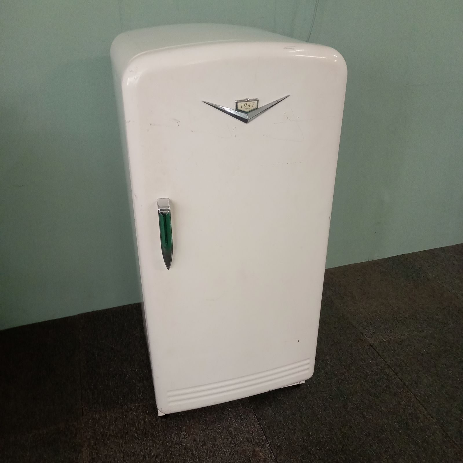 ◯ SANYO 80'S レトロ アンティーク ヴィンテージ 冷蔵庫 SR-12RA 可動