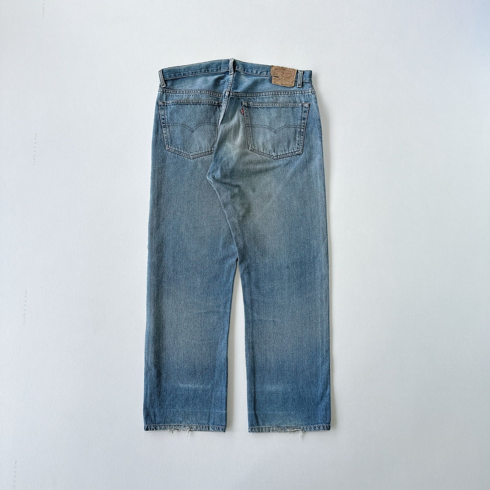 90s Levi's 501 USA製 バレンシア 赤文字 W38 ヴィンテージ 90s Levi's 501 USA製 バレンシア 赤文字 W38 ヴィンテージ