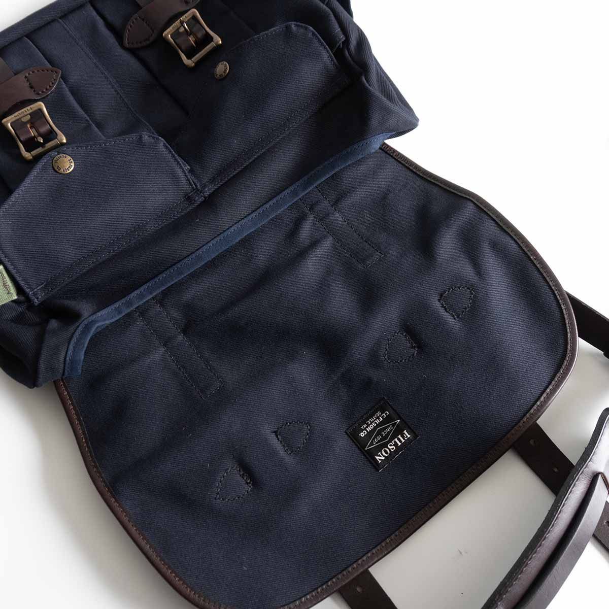 filson フィルソン オイルド ショルダーバッグ　メッセンジャー filson フィルソン オイルド ショルダーバッグ メッセンジャー filson
