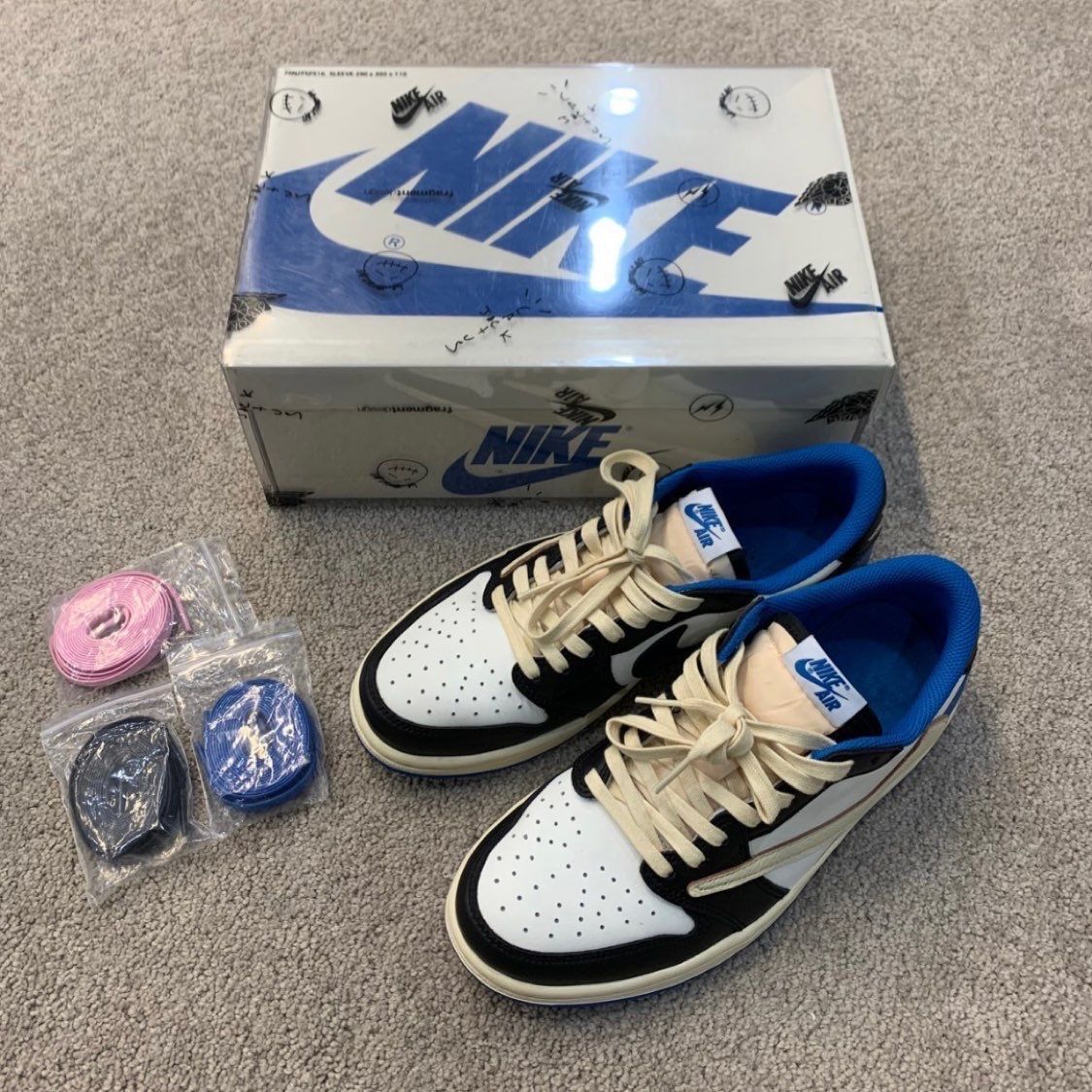 Nik Travis Scott x Fragment Design x Jordan Air Jordan1 Low OG SP /2.0 ローカットバスケットボールシューズ 男女兼用 並行輸入品 MD7866-140