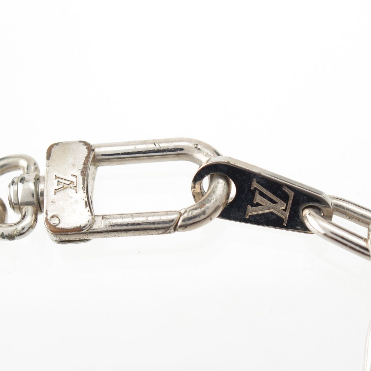LOUIS VUITTON ブラスレ LVステープル エディション M68342 31990639_2.jpg