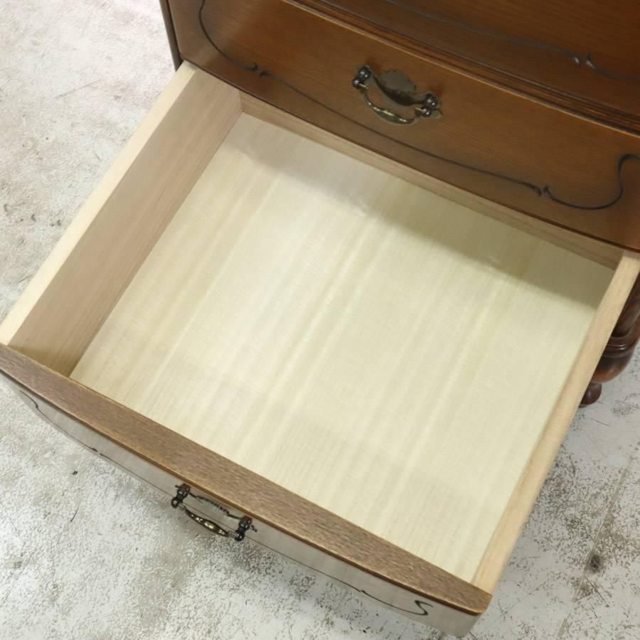 サイドチェストB