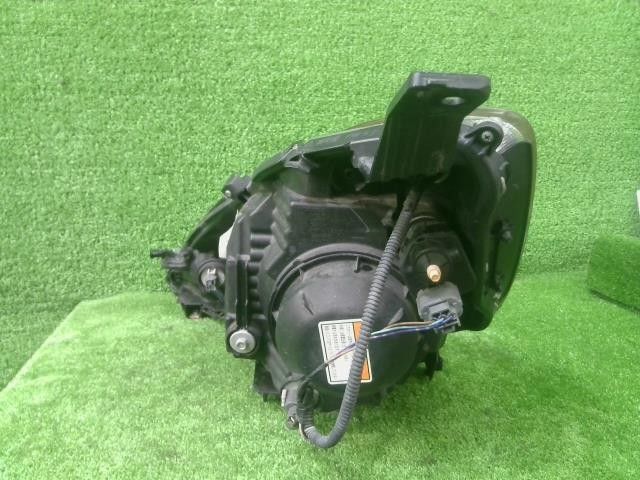 フィットシャトル DAA-GP2 GP3 GP GJ 右 ヘッドランプ ヘッドライト ASSY ハイブリッド LDA-MF6 B589P 33101-TD7-J41 FFCRYSTALESIA_COM