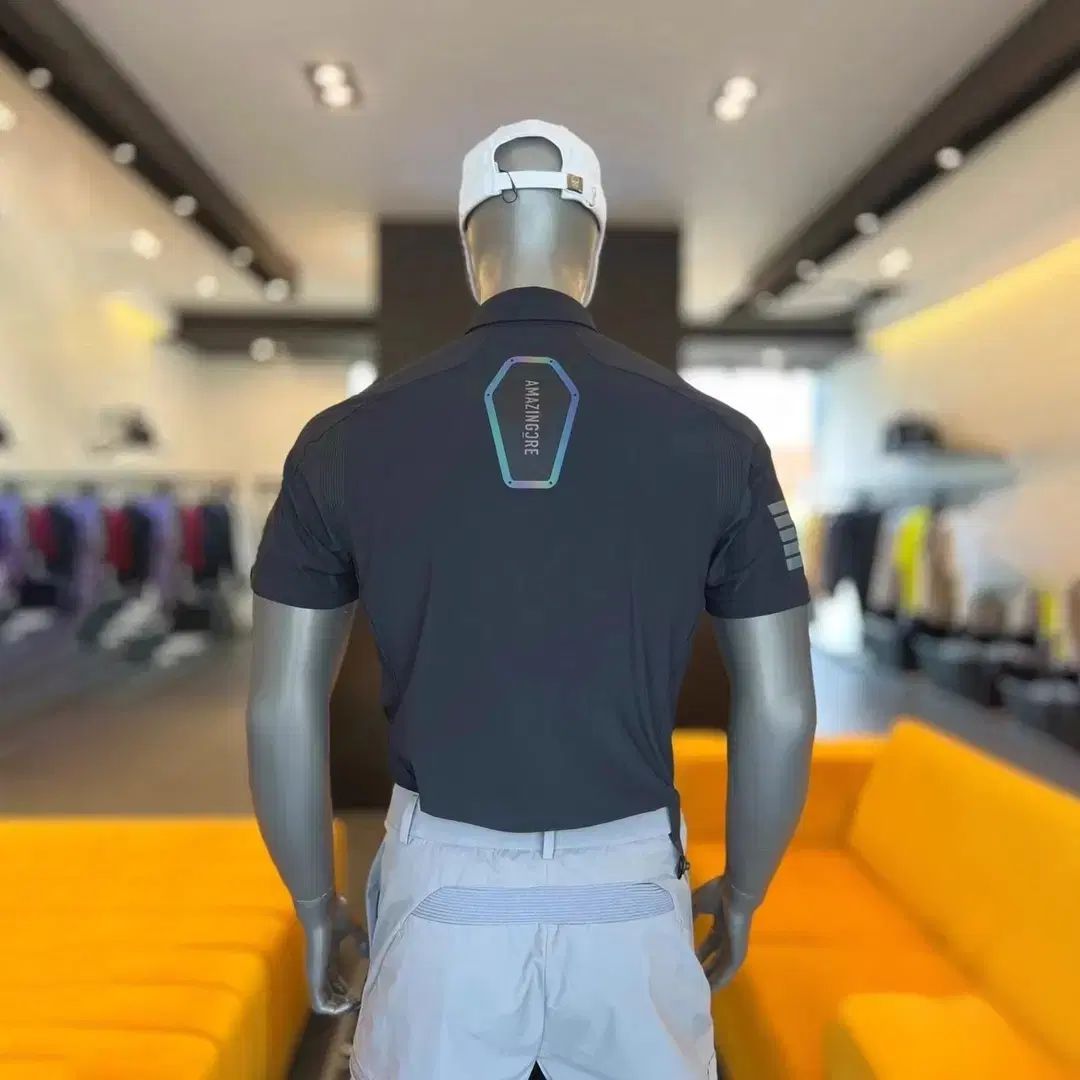 新品アメージングクリー AMAZINGゴルフメンズトップス ·パンツ2点セット 新品アメージングクリー AMAZINGゴルフメンズトップス ·パンツ2点