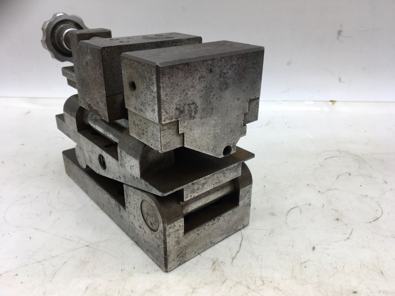 品 ◯精密バイス 型番不明 IT0IU68Z1IF0 エコツール知立店 M02 HRDEVELOPMENT_JP