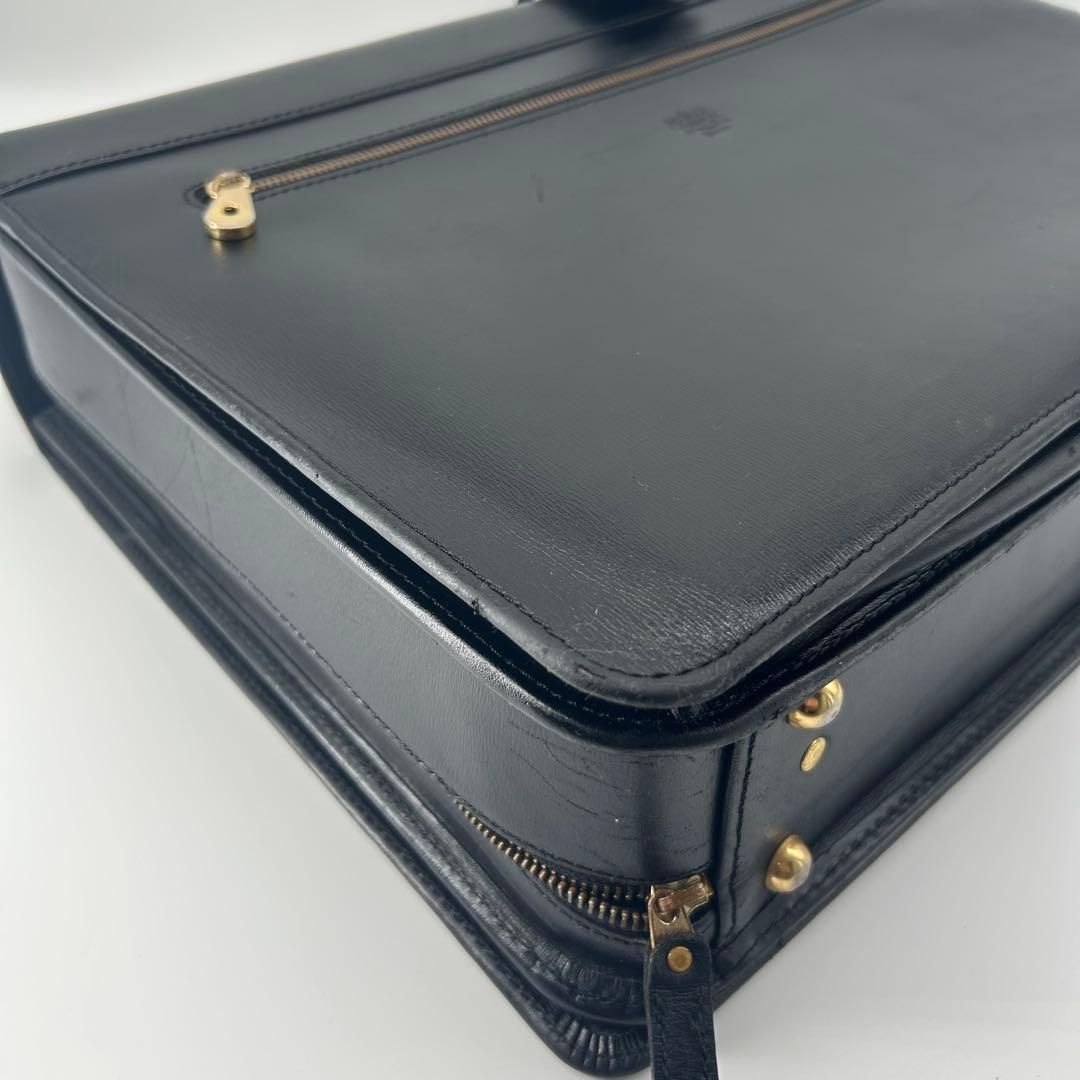 アタッシュケース レザー