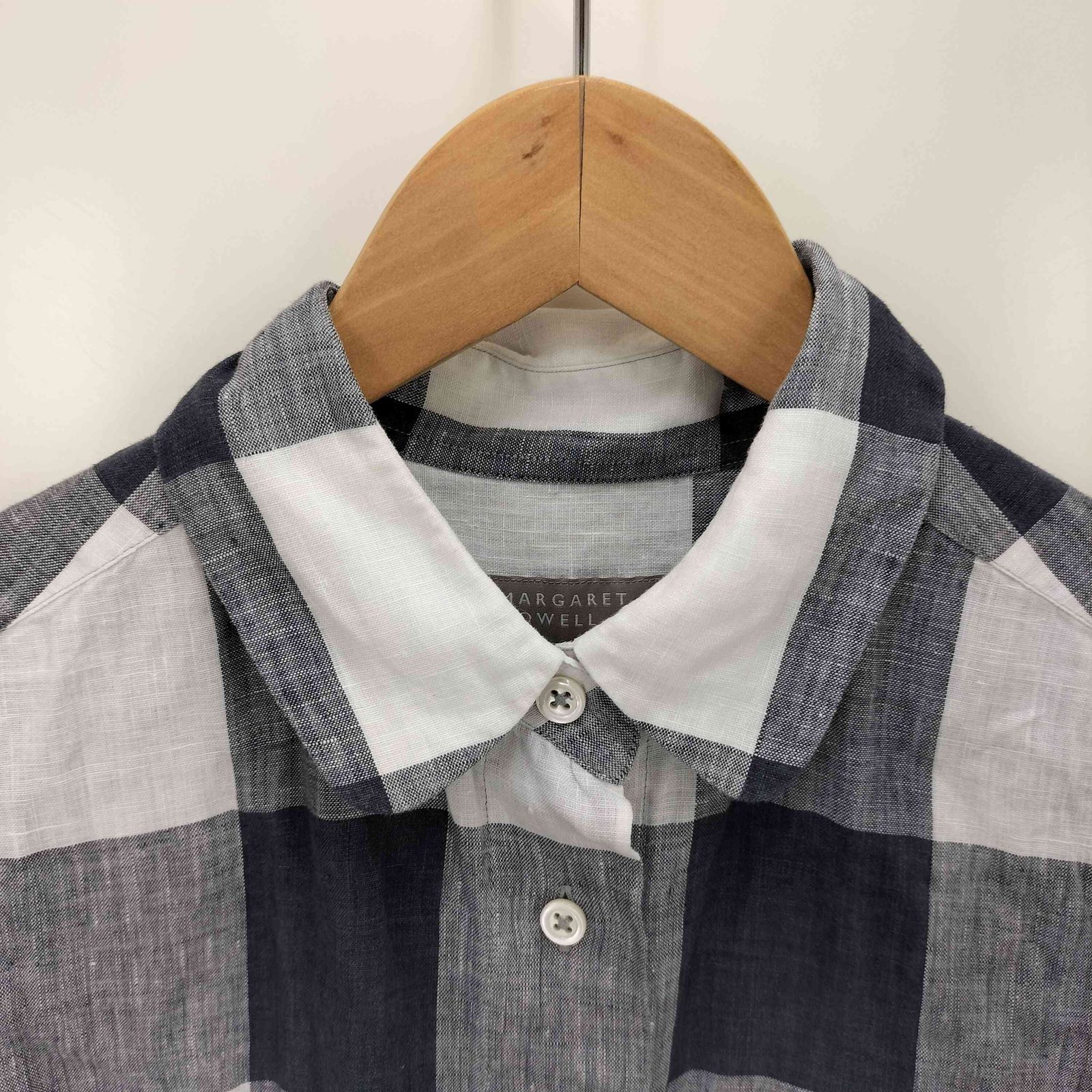 マーガレットハウエル　リネン　ヘチマ襟　ブラウス　Ⅱ ホワイト MARGARET HOWELL（マーガレットハウエル）の「LINEN VOILE（シャツ