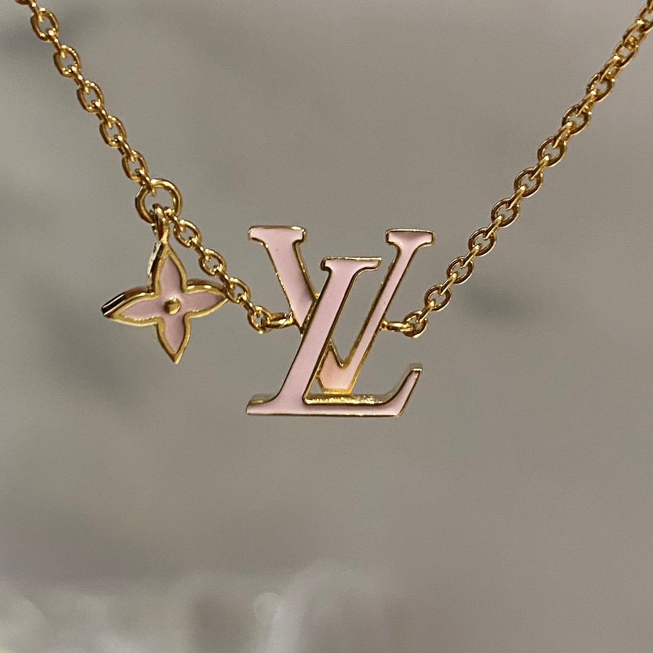 1021 LOUIS VUITTON ルイヴィトン ブレスレット・LV アイコニック 