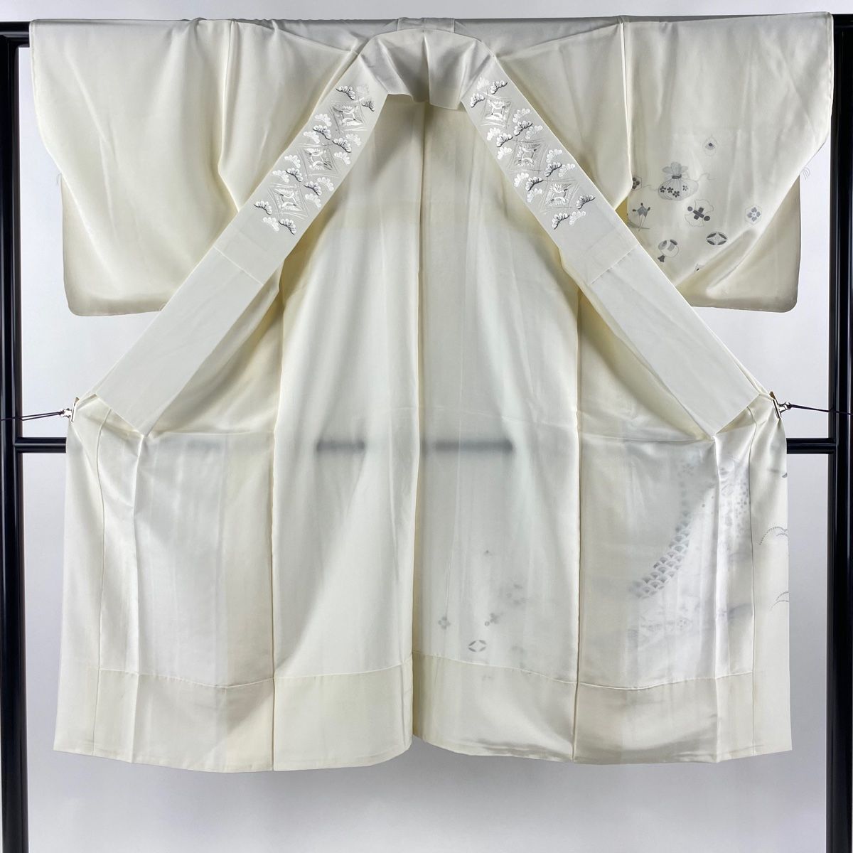 長襦袢 単衣 暈し 流水に花模様 霞色 J-270 長襦袢 単衣 暈し 流水に花