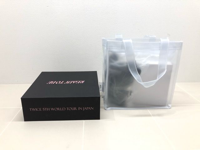 TWICE READY TO BE アップグレード特典 セット 【F5173-007】145 TWICE READY TO BE アップグレード特典 セット 【F5173-007】145