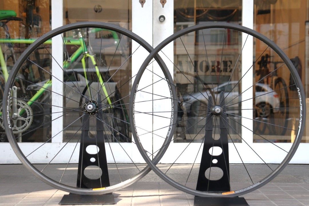 美品 ストライダープロ rockfish ホイール カスタム タイヤ ゴールド