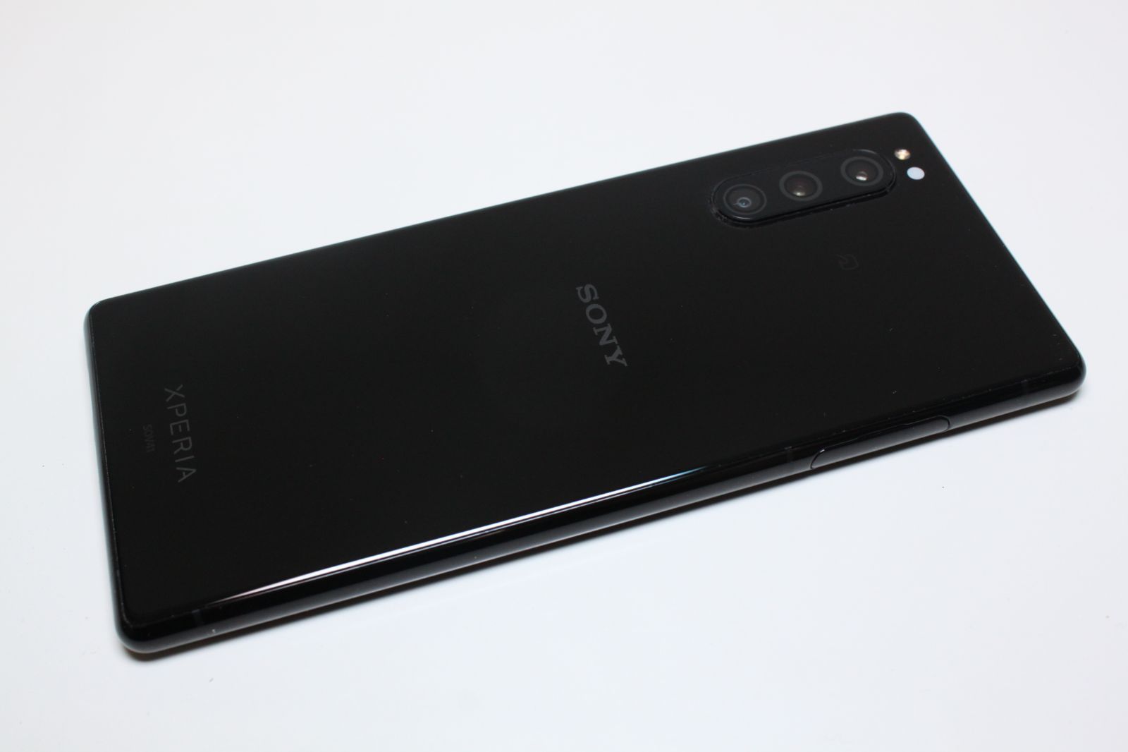A5489 Xperia 5 SOV41 ブラック AU版 SIMロック解除済み 判定○ 動画確認済み - 携帯電話、スマートフォン
