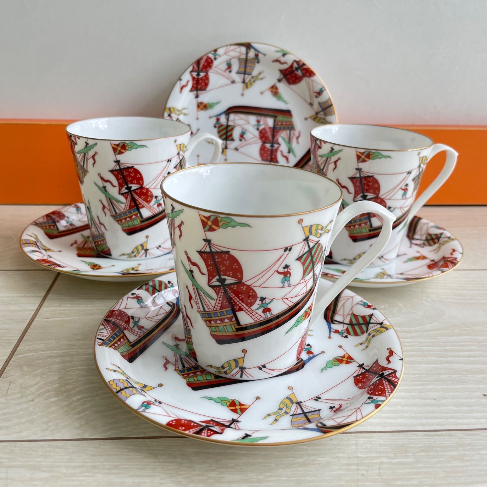 【香蘭社】コーヒーカップ&ソーサー 香蘭社 コーヒーカップ、ソーサー デザート皿 横長プレートセット 未使用 Amazon.co.jp: 香蘭社 カトレア