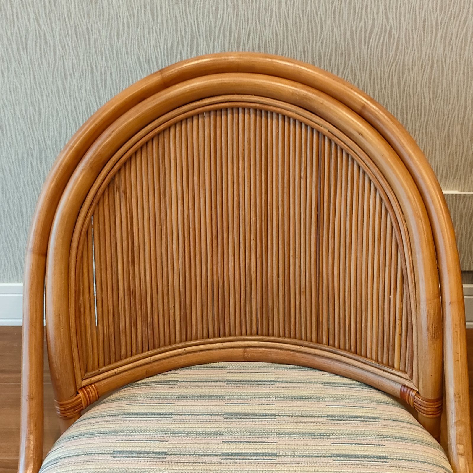 ラタン座椅子 丸