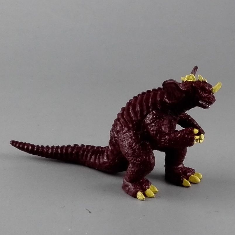 ゴジラグミ 東宝怪獣シリーズ バラゴン2001 - メルカリ