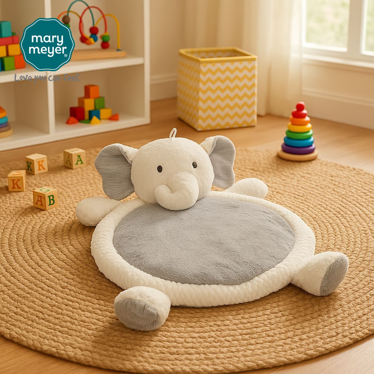 メリーマイヤー ベビーマット アフリカエレファント 幅57.9x奥行79 cm 厚み5cm ぞう プレイマット 座布団 ベビー 赤ちゃん 0歳 用品 かわいい 動物 寝具 マット Mary Meyer 正規輸入品