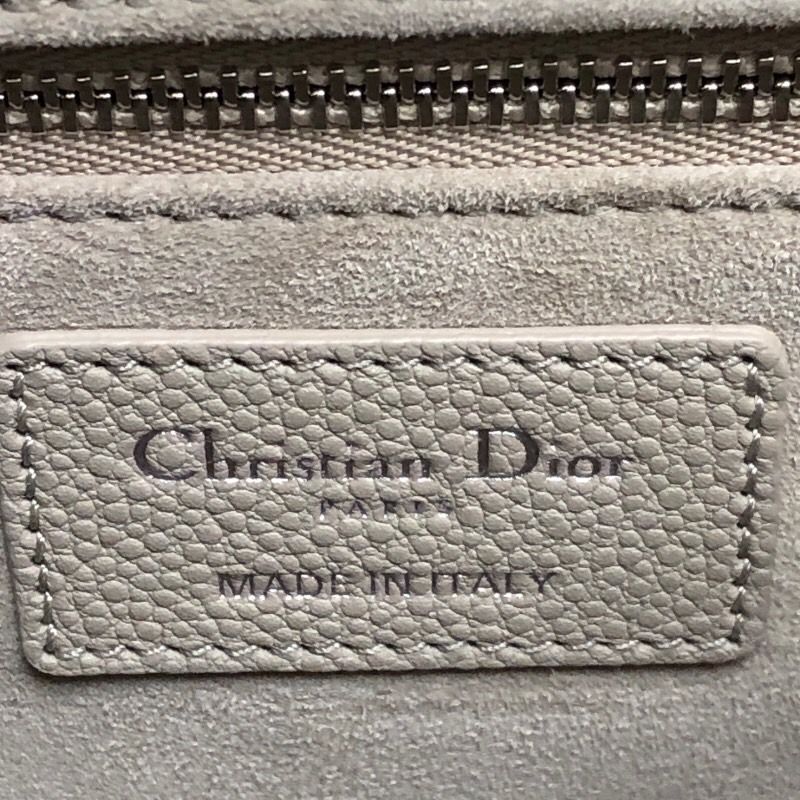 クリスチャン・ディオール Christian Dior レディディオール ミディアム M0565PWRT_M116 グレインドカーフスキン レディース  ハンドバッグ