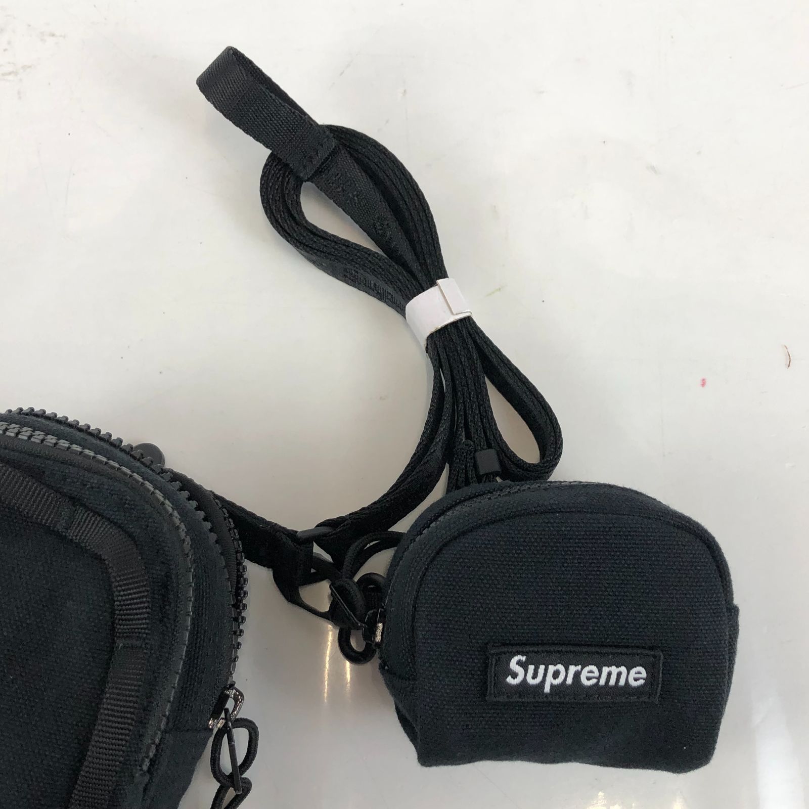 SUPREME シュプリーム 25SS 黒 Camera Bag + Mini Pouch BLACK