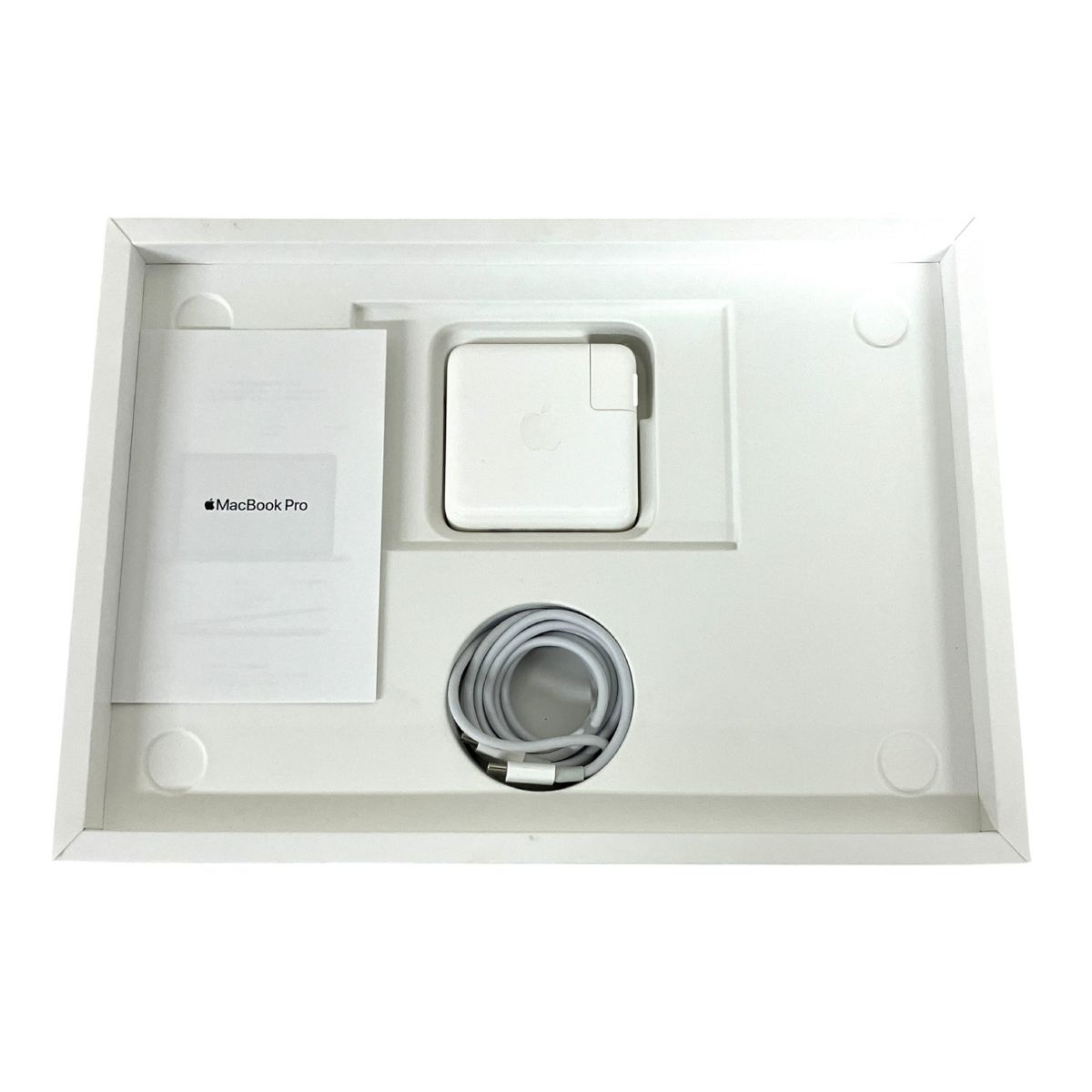 MWP42J|A MacBook