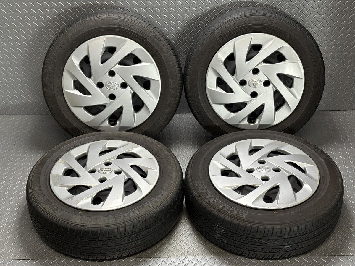 22年製造 10系 トヨタ アクア 15インチ 5.5J 4穴100 純正 鉄ホイール ALLAGE ECO AL02 175|65R15 スチールホイール 鉄チン 25030038