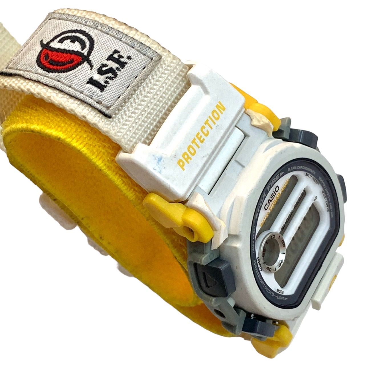 ISF限定カラー希少品⭐️ G-SHOCK】 CASIOカシオ G-SHOCK FOX FIRE nexax DW-003 スノーボードISF限定カラー品  1997年2月発売・生産終了品 ※ プロテクターがありません （AYA） - メルカリ