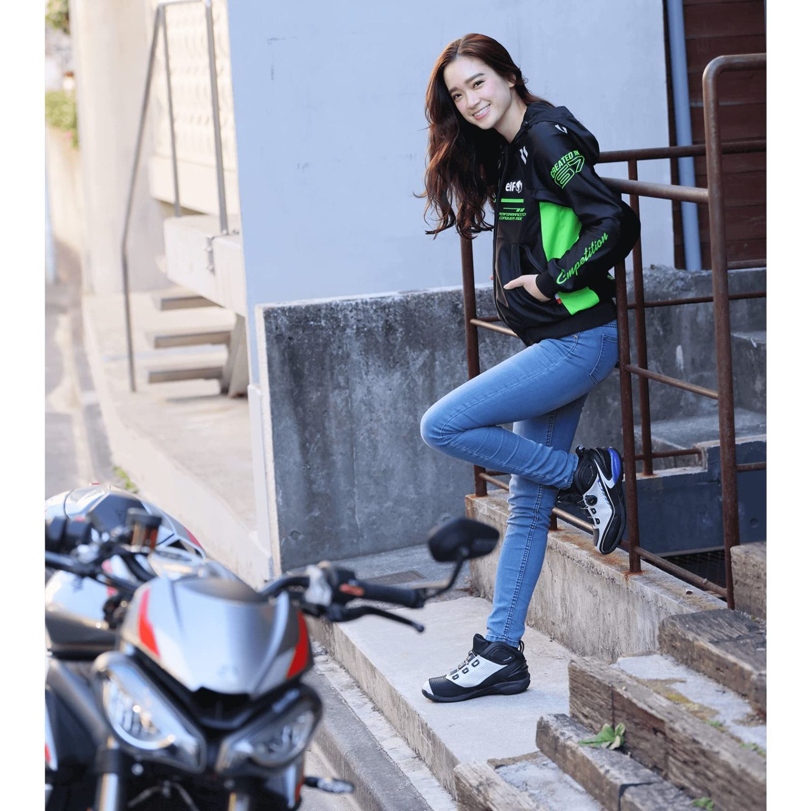 16 シンテーゼ16