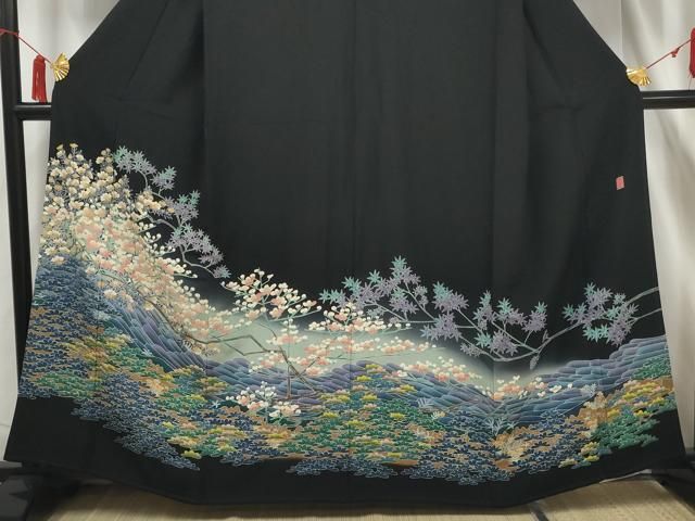 平和屋着物○本場加賀友禅作家 杉浦伸 黒留袖 流水枝花文 暈し染め