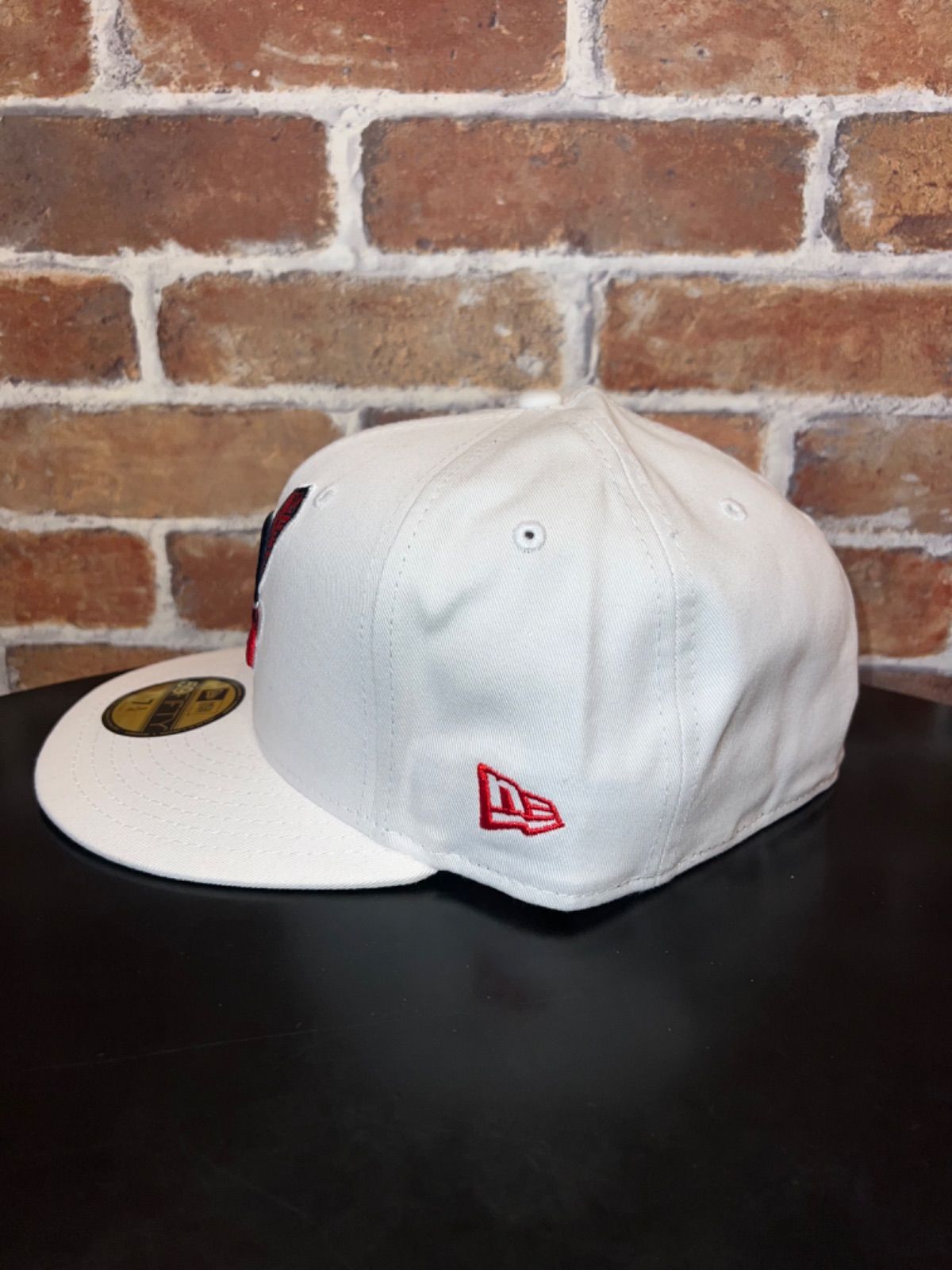 NEW ERA 59FIFTY CLEVELAND INDIANS CAP ニューエラ