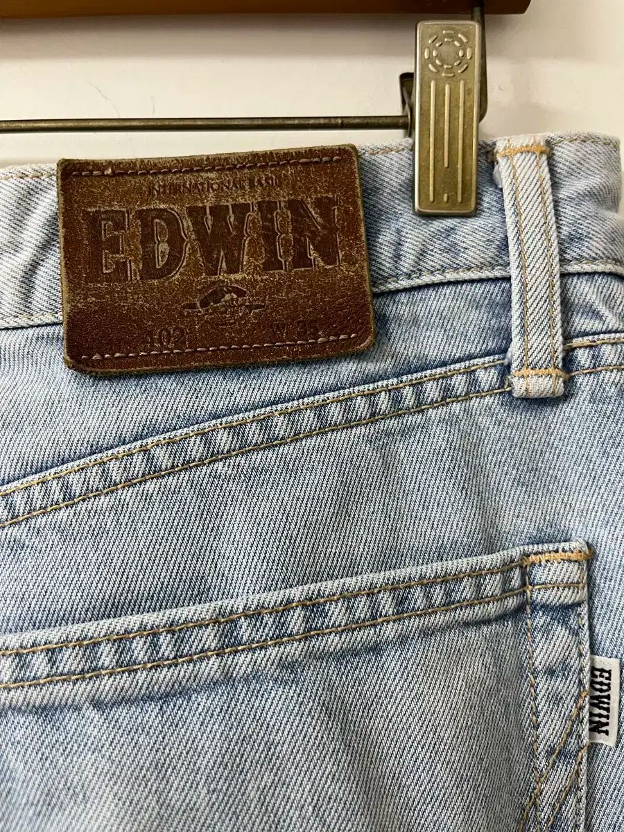 EDWIN