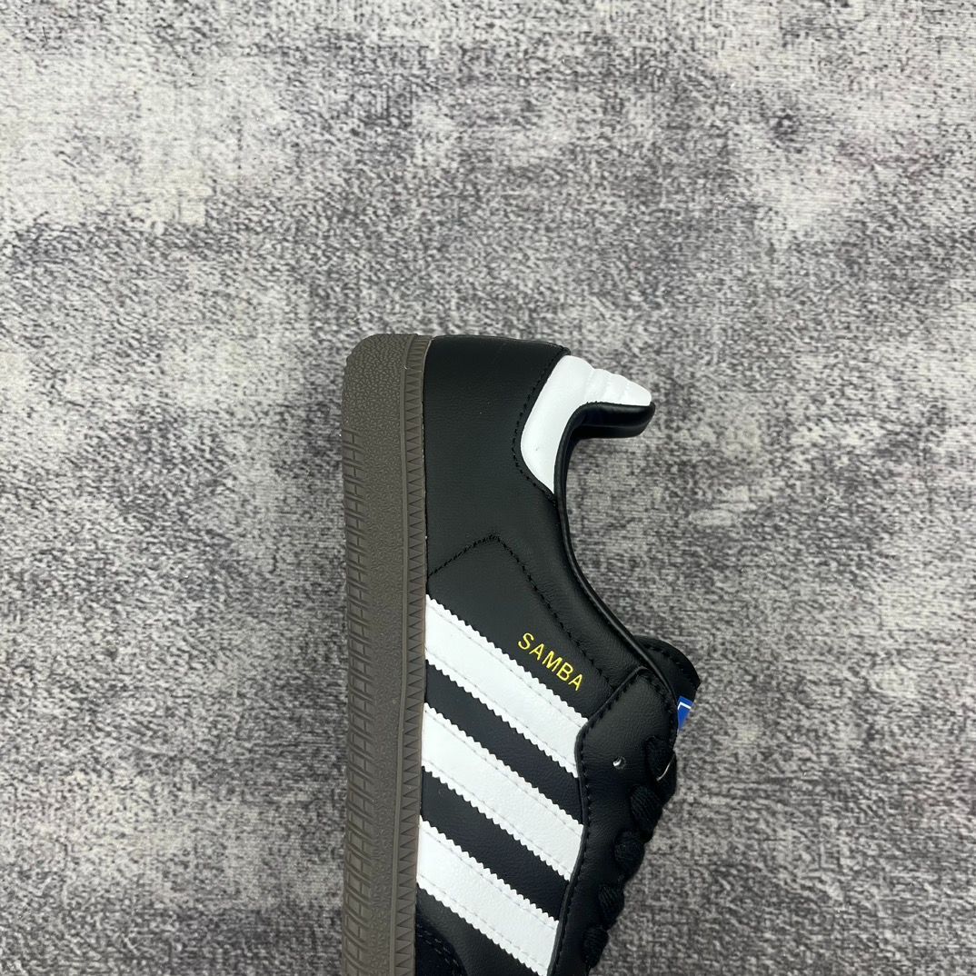 新品未使用 adidasアディダス サンバ Samba OG ブラック White Gum Adidas Originals Samba black 男女兼用