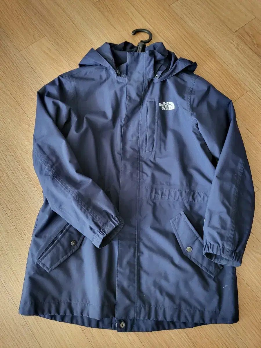 the northface kids(ザノースフェイスキッズ) ウィンドブレーカー